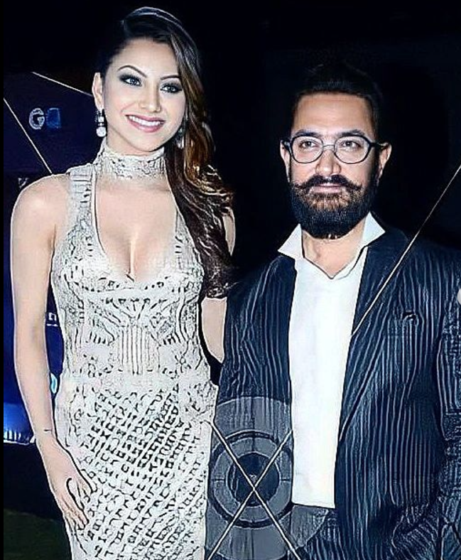 Urvashi Rautela with her Favourite Actor Aamir Khan