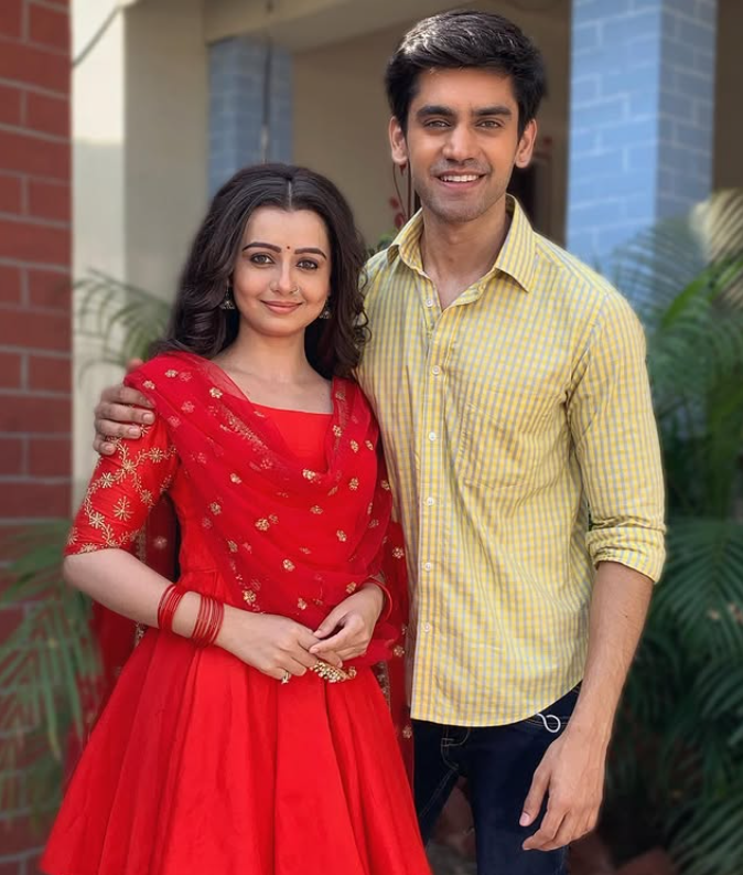 Avinash Mishra With Durga-Mata Ki Chhaya's co-star Chahat Panday