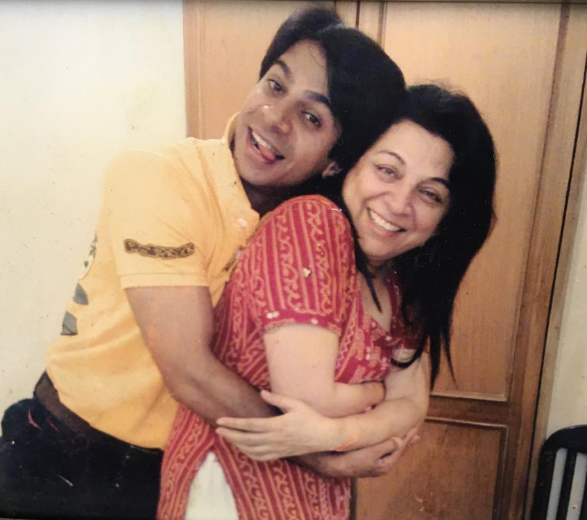 Karan Veer Mehra With her Mother