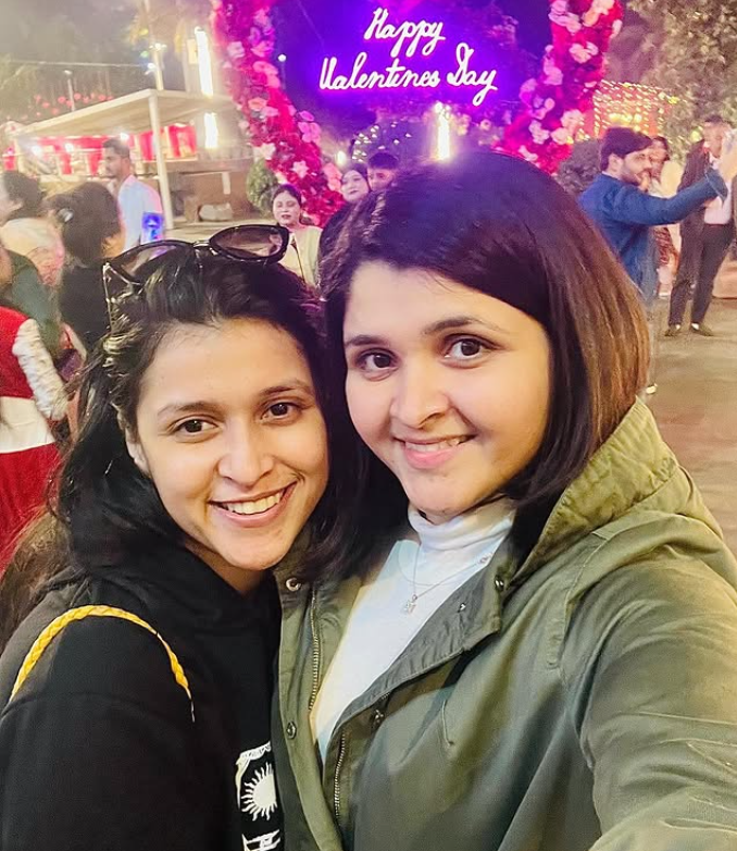 Mannara Chopra with her sister Mitali Handa