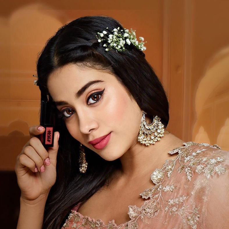 Janhvi Kapoor is the endorser of Nykaa