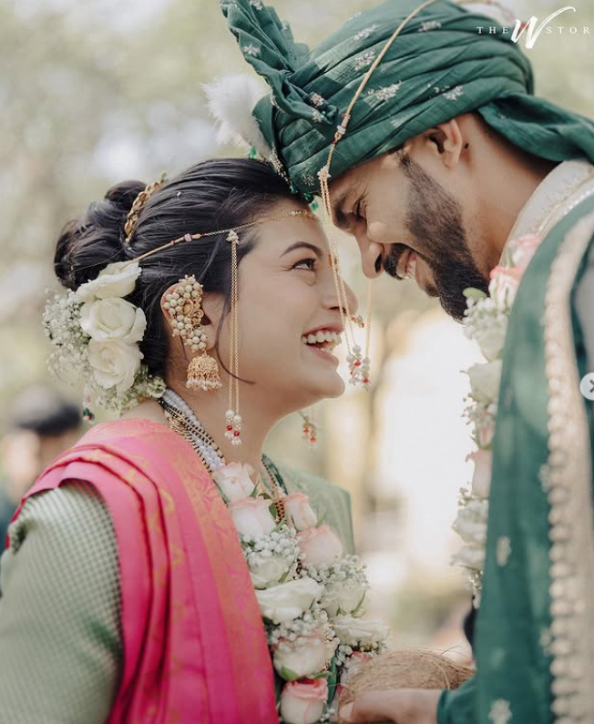 Ruturaj & Utkarsh Pawar's Wedding Picture