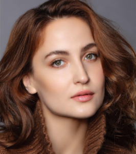 Elli Avram: Biography, Age, Family, Career, Best Movies