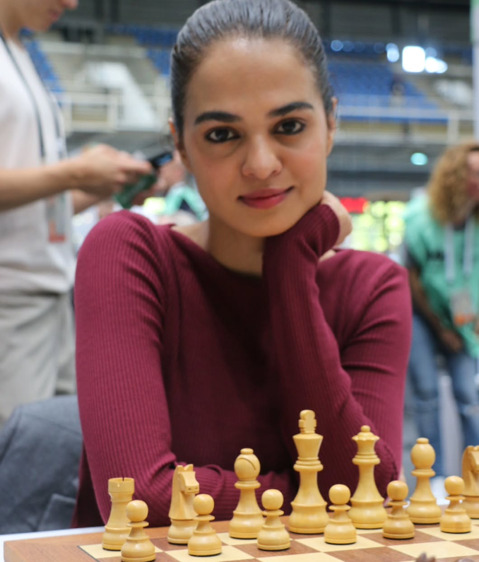 Tania Sachdev Playing Chess
