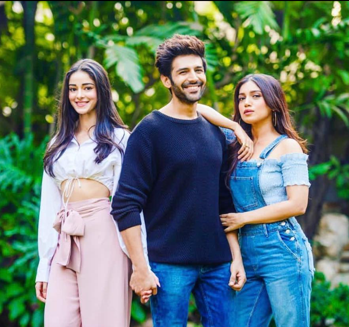 Ananya Panday wih Pati Patni Aur Woh's Co-Star Kartik Aryan and Bhumi Pednekar 