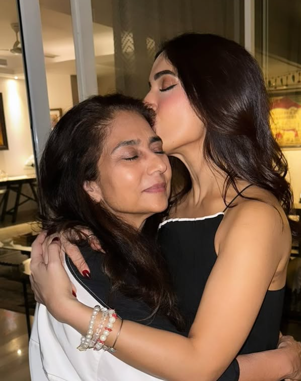 Bhumi Pednekar with her mother Sumitra