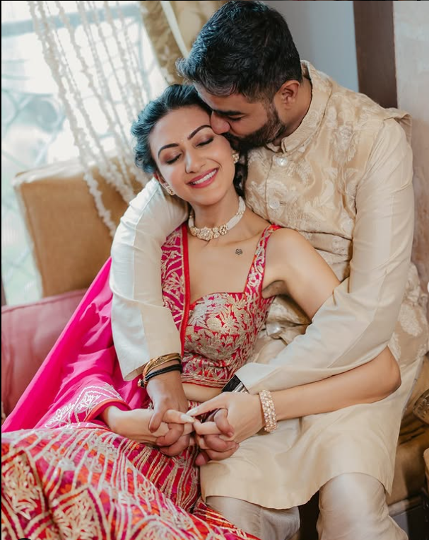 Neelam Upadhyaya & Siddharth Chopra's Engagement Picture