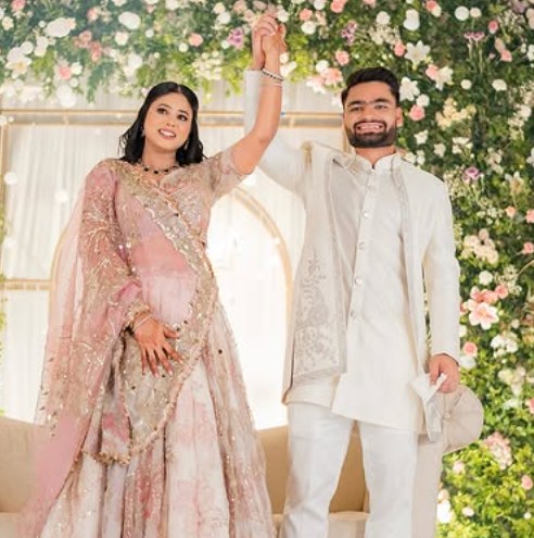 Priya Saroj & Indian Cricketer Rinku Singh's Engagement Picture