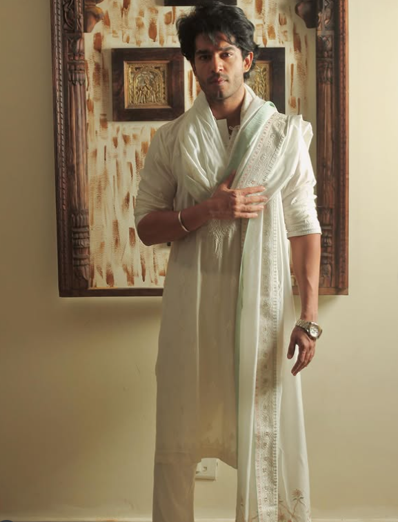 Shaan R Grover