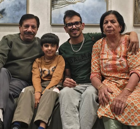 Yuzvendra Chahal with his Family