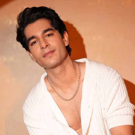 Shaan R Grover: Biography, Age, Family, Career & Net Worth