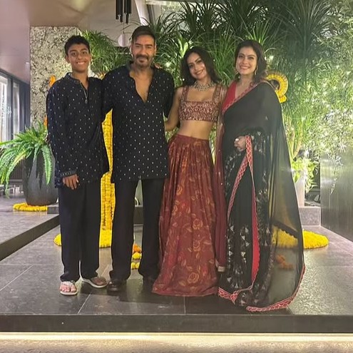 Nysa Devgan with her family
