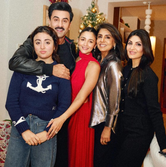 Samara Sahni with her Family