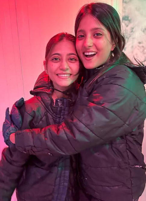Ulka Gupta with her sister Goya Gupta