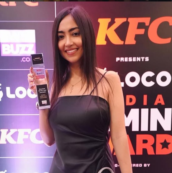 Kaashvi Hiranandani received Streamer of the year (female) awards