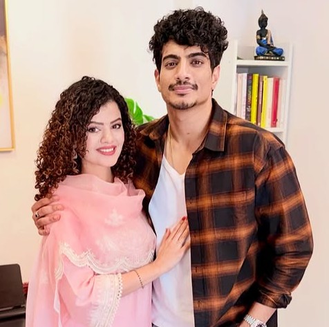 Palash Muchhal with his sister Palak Muchhal