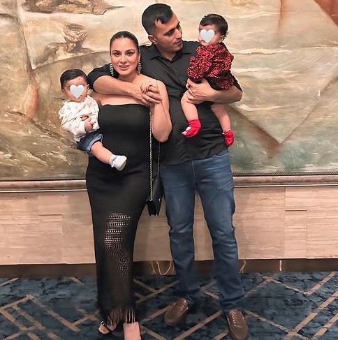 Shraddha Arya with her family