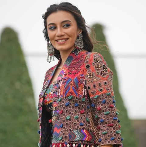 Dharal Surelia