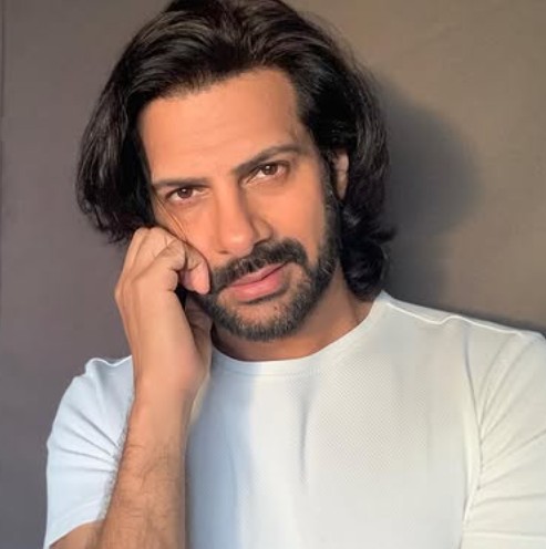 Karan Veer Mehra Profile