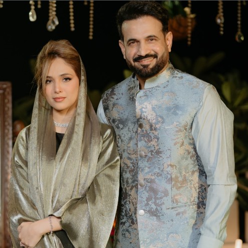 Safa Baig with her husband Irfan Pathan