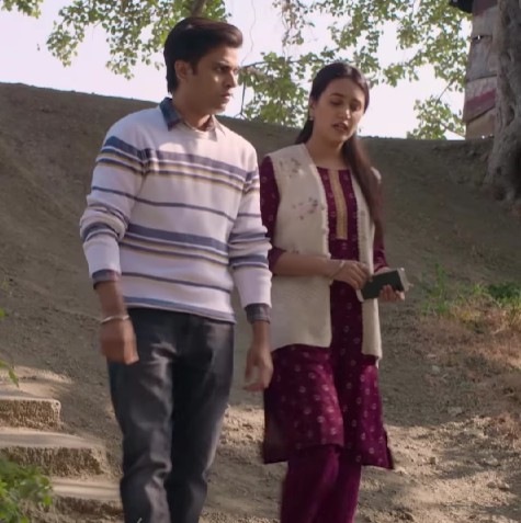 Sanvikaa in a scene of the web series 'Panchayat'