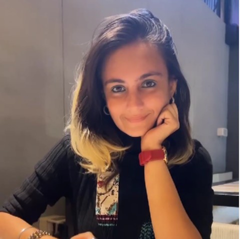 Shweta Rohira Profile