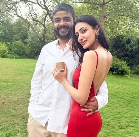 Siddharth Chopra with his wife Neelam Upadhyaya