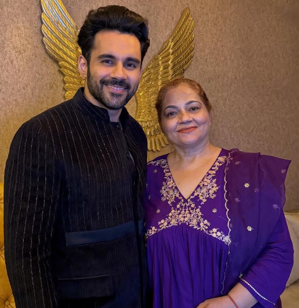 Abhishek Bajaj with his mother Anita Bajaj