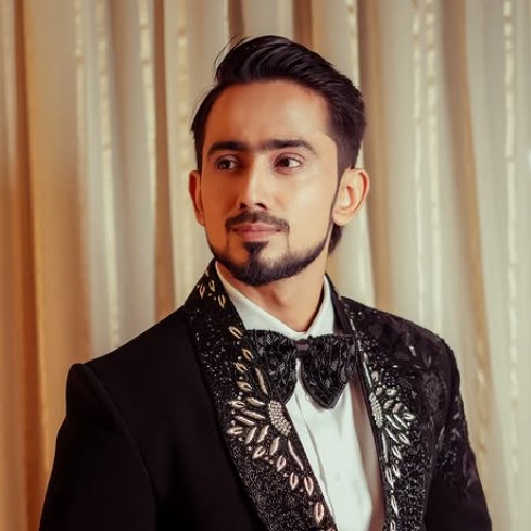 Adnan Shaikh: Biography, Age, Family, Career & Net Worth