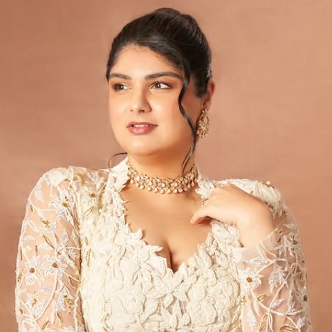 Anshula Kapoor Profile