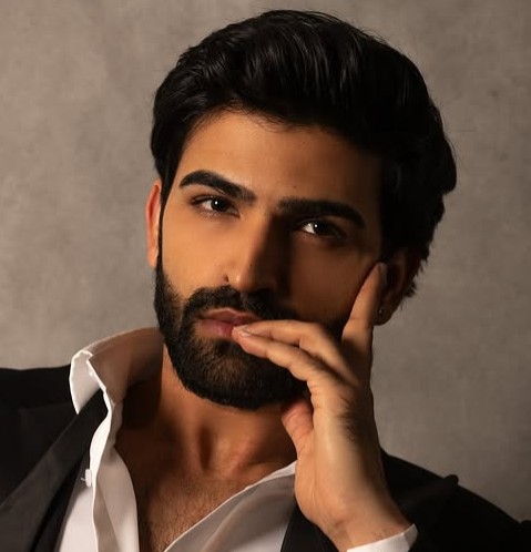 Ayaan Lall: Biography, Age, Family, Career & Net Worth