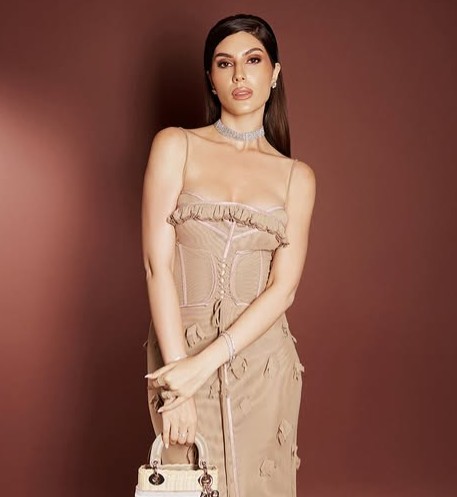 Elnaaz Norouzi