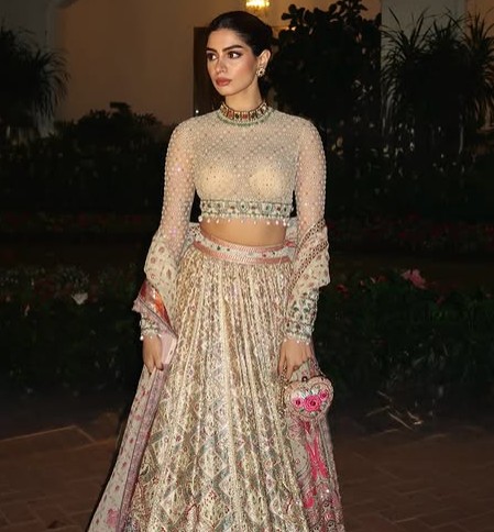 Khushi Kapoor
