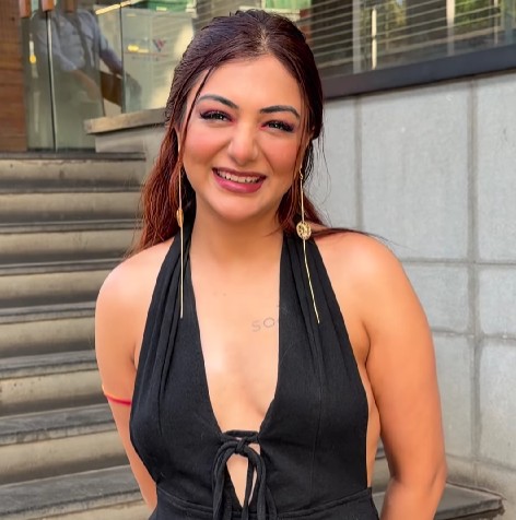 Khushi Mukhejee