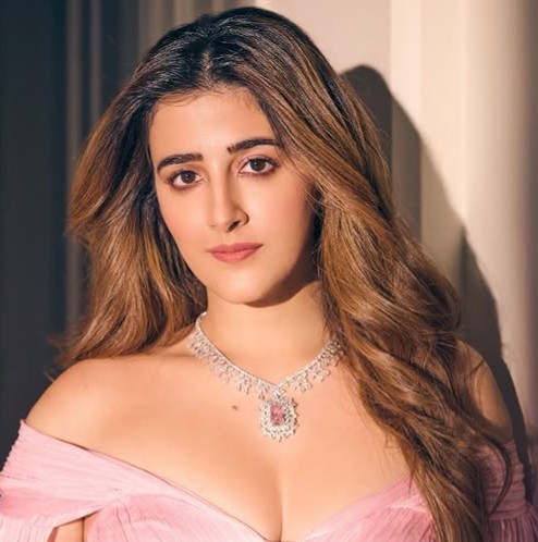 Nupur Sanon Profile