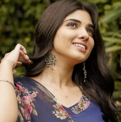 Pragya Nagra Profile