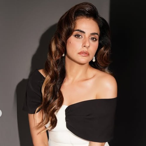 Sara Arfeen Khan
