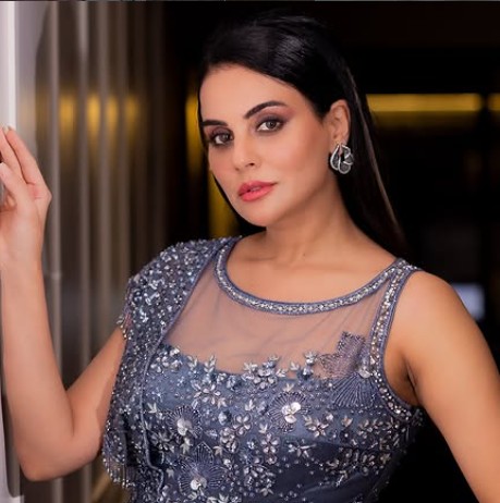 Sara Arfeen Khan Profile