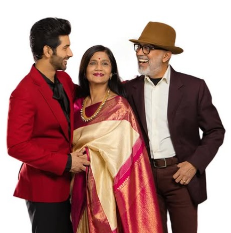 Vardhan Puri with his parents Rajeev Puri and Meena puri