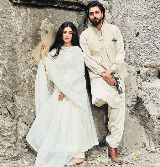 Zaviyar Nauman Ijaz with Hina Afridi in the tv serial 'Gulam Basha Sundri'