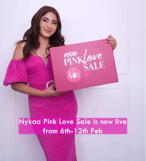 Aashna Shroff Promoting NYKAA makeup products