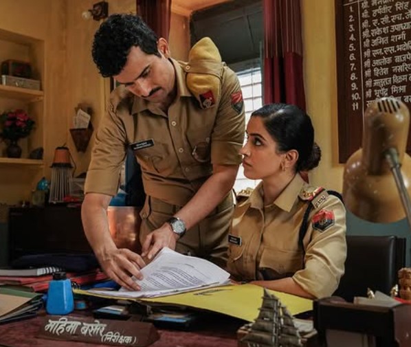 Anant Joshi with Sanya Malhotra in a scene of the movie 'Kathal'