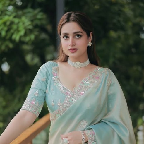 Ayesha Khan