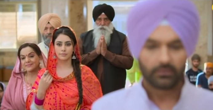 Hira Warina in a scene of the film 'Kis Kisko Pyaar Karoon 2'