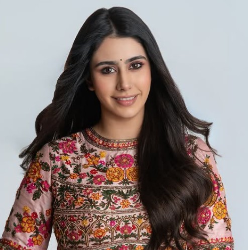 Hira Warina