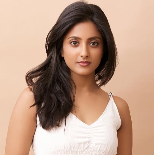 Ulka Gupta Profile