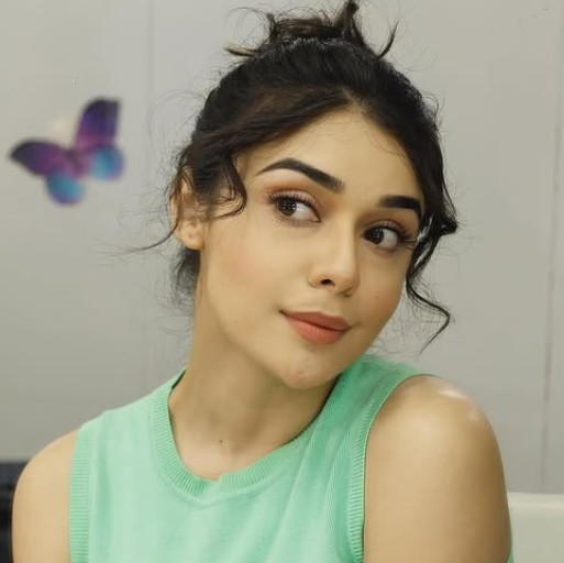 Eisha Singh Profile
