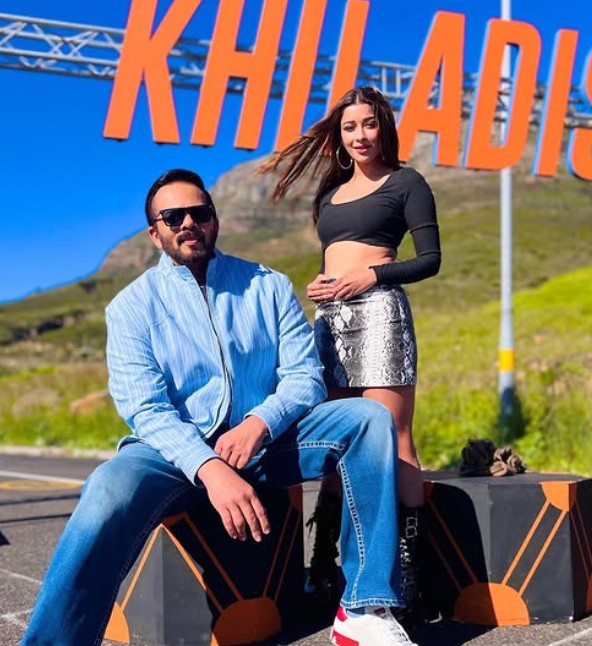 Nyra Banerjee with Rohit Shetty in the reality show Fear Factor: Khatron Ke Khiladi 13