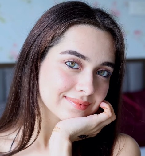Rishita Kothari Profile