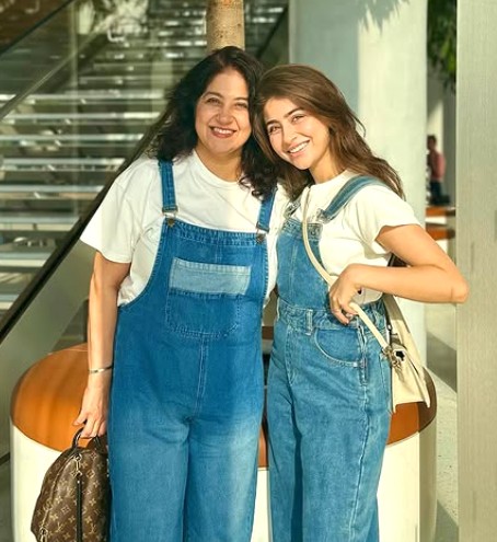 Aditi Bhatia with her mother Bina Bhatia